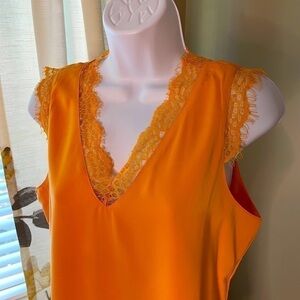 LACE-DETAIL Orange V-Neck Tank Size M